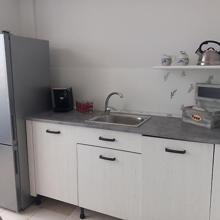 Ale Apartament Villa ปาแลร์โม ภายนอก รูปภาพ