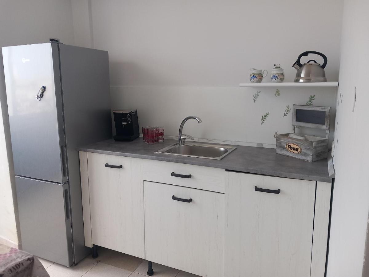 Ale Apartament Villa ปาแลร์โม ภายนอก รูปภาพ